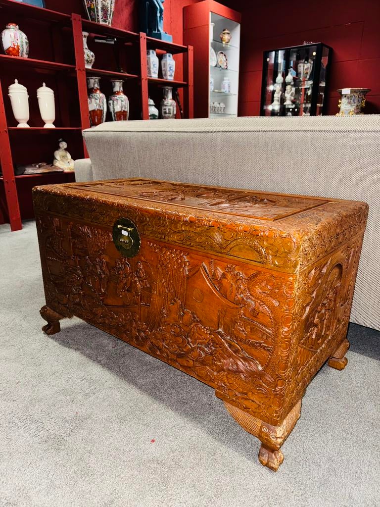 Vintage Chinese kamferkist dekenkist houtsnijwerk kist, Huis en Inrichting, Woonaccessoires | Kisten, Ophalen of Verzenden, A