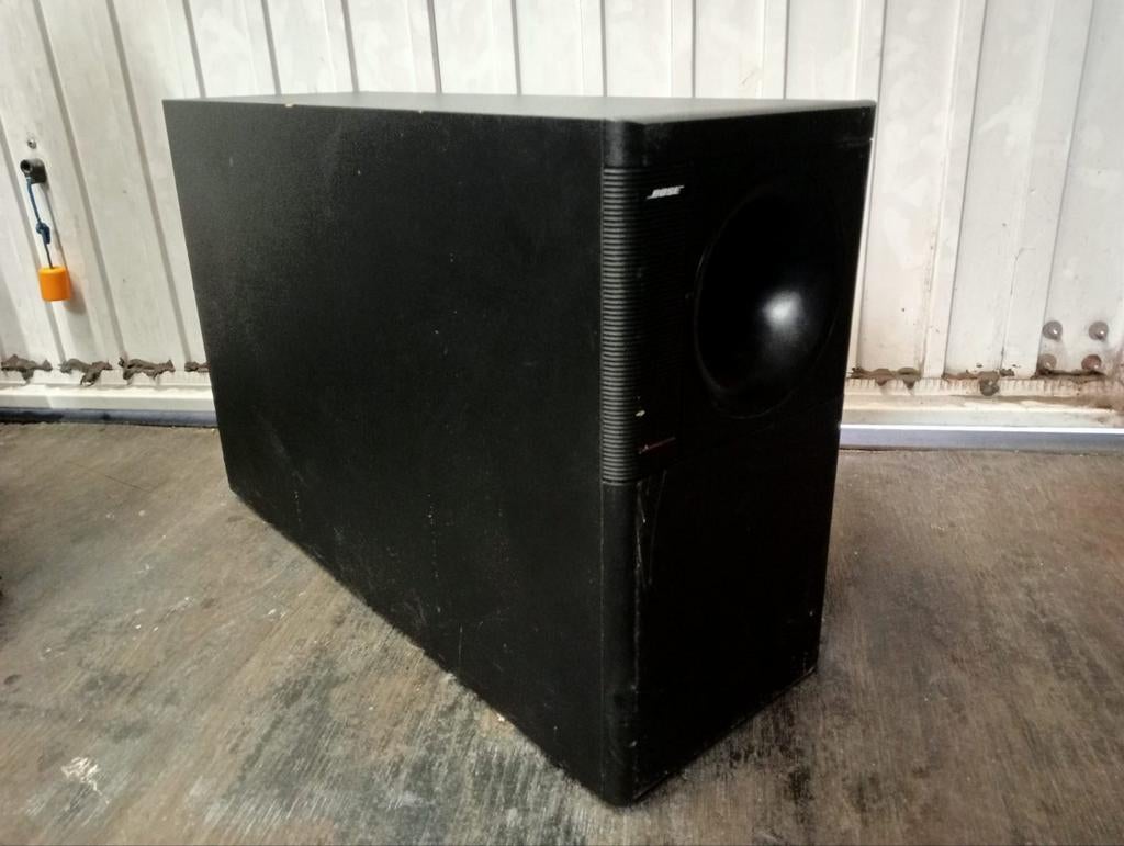 Bose subwoofer met stekkers

Niet getest, Ophalen, Gebruikt, Subwoofer, Bose