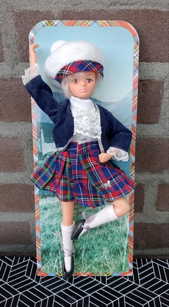 Vintage Schotse Danseres Pop - Highland Dancer 22cm, Verzamelen, Poppen, Ophalen, Gebruikt, Overige typen