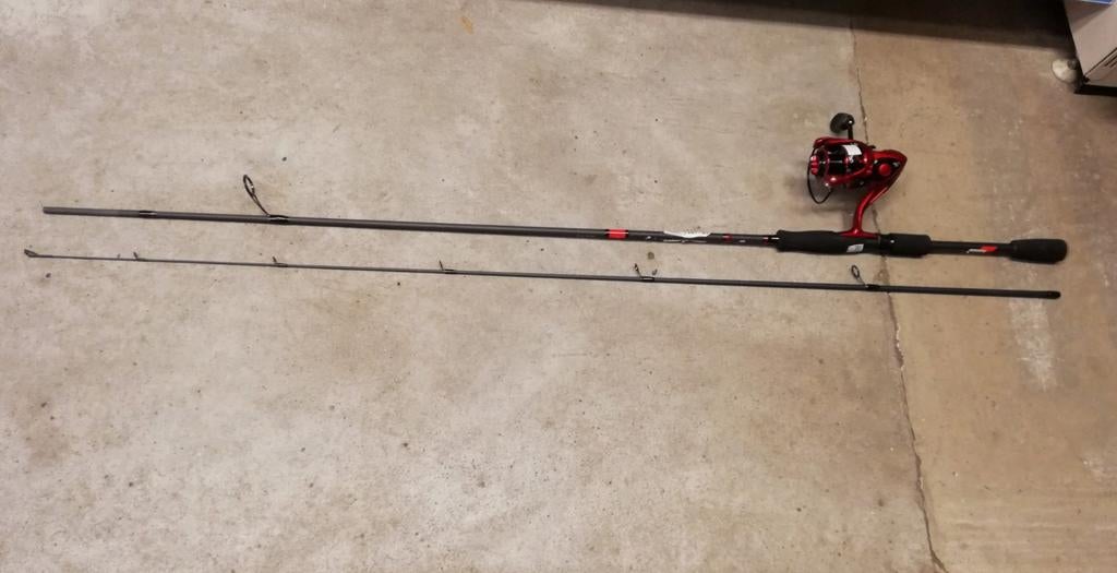 Hengel filfishing spin status 240 5-20g  + molen sonic 3000, Watersport en Boten, Hengelsport | Roofvissen, Ophalen, Nieuw, Werphengel