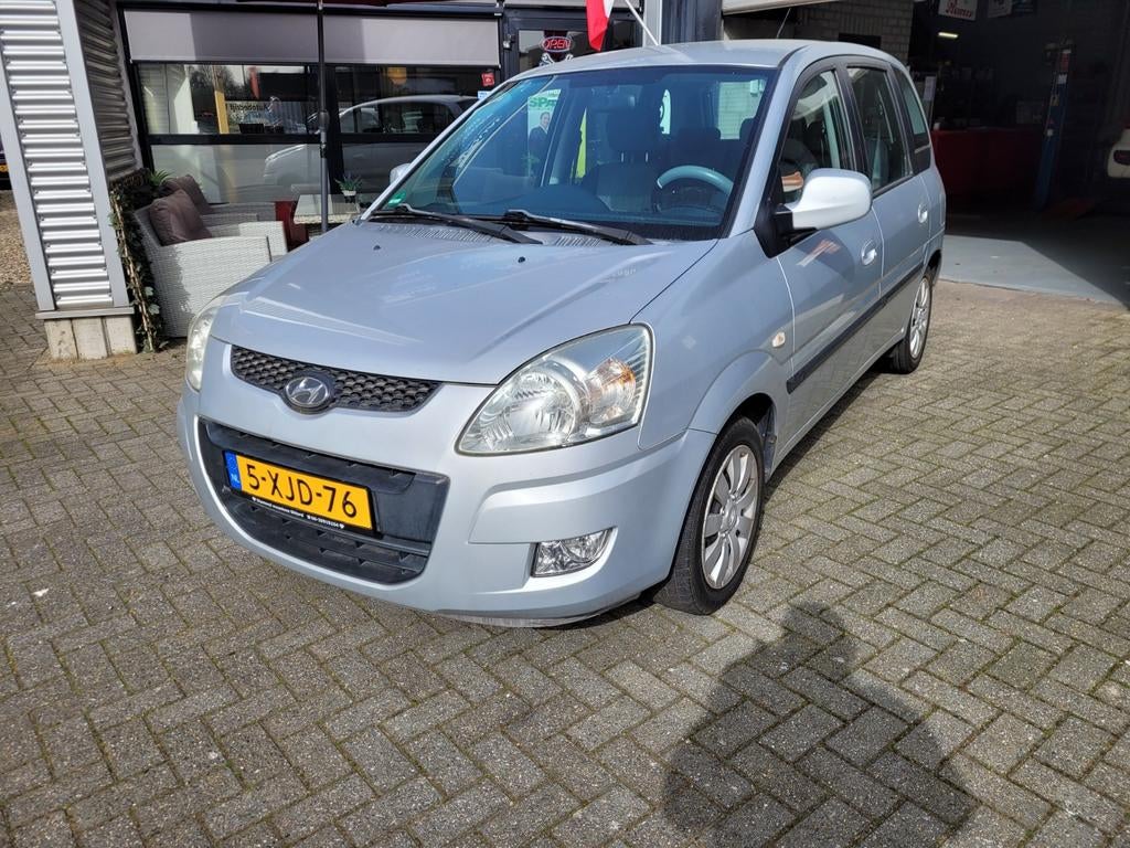 Hyundai Matrix 1.6 Active grijs ,airco,apk 12-08-26 bj 2009, Voorwielaandrijving, Matrix, Stof, 1599 cc