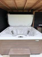 Hotspring Jacuzzi Vanguard, Ophalen, Zo goed als nieuw, Trap, Vast