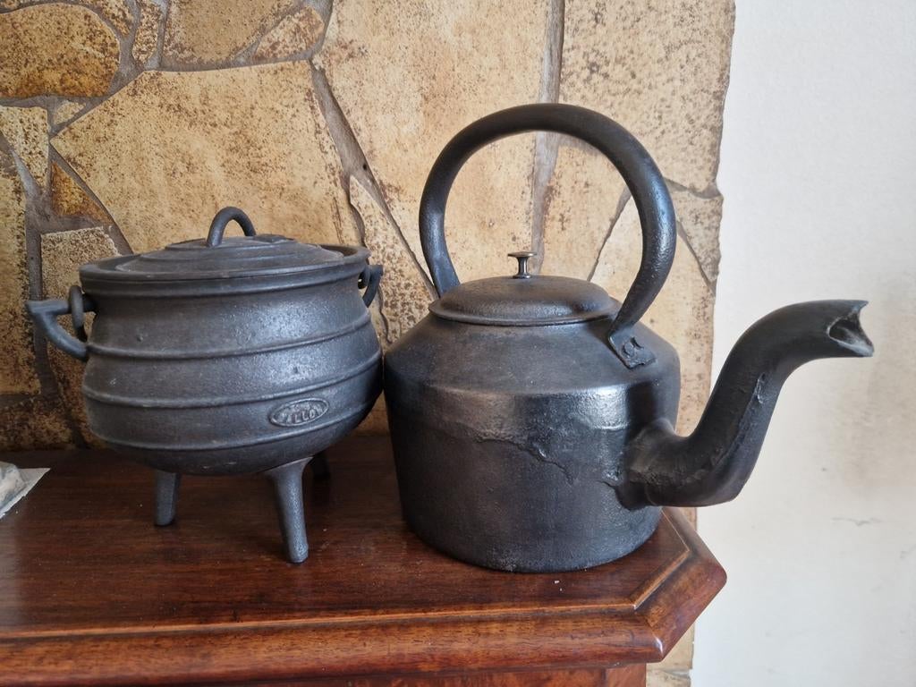 Antieke ketel en pan gietijzer, Ophalen of Verzenden