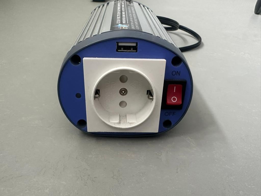 HQ omvormer 150W HQ-INV150WU-12, Ophalen of Verzenden, Zo goed als nieuw