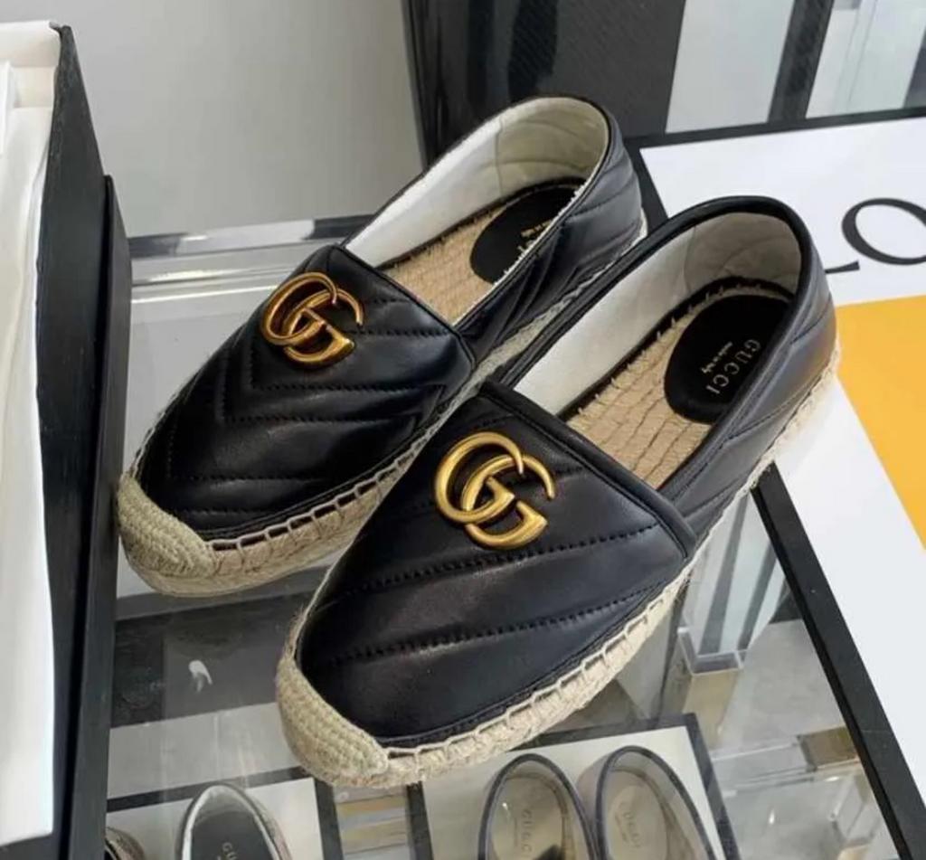 Gucci Instappers, Ophalen of Verzenden, Zo goed als nieuw