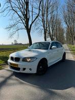 BMW 1-Serie 2.0 116I 5DR 2009 Wit, Auto's, 1-Serie, Euro 5, Achterwielaandrijving, 1995 cc