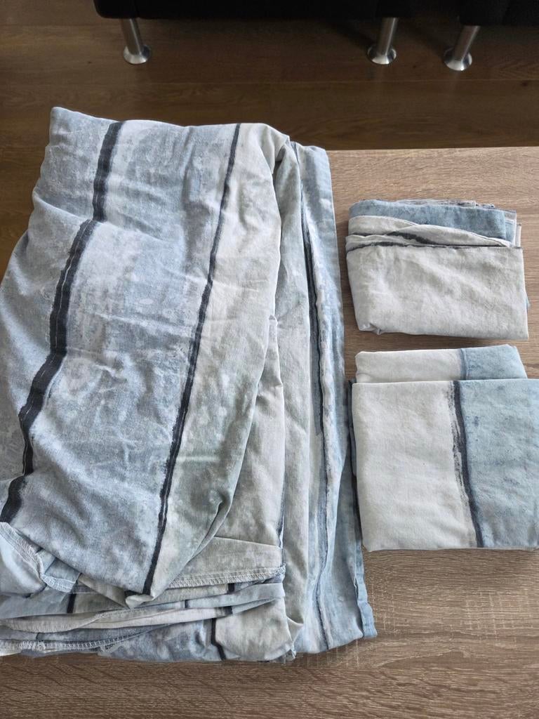 Twee persoons dekbedovertrek 240x220., Huis en Inrichting, Slaapkamer | Beddengoed, Ophalen, Gebruikt, Tweepersoons, Dekbedovertrek