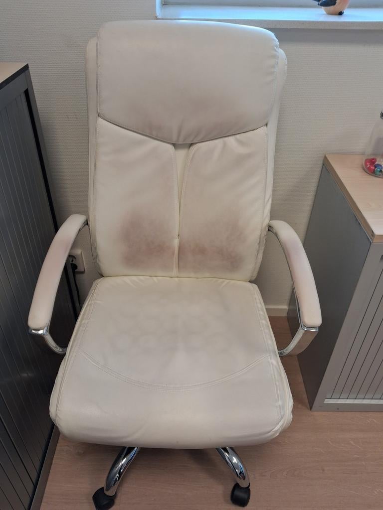 Witte leren bureaustoel ( Gratis afhalen in Amersfoort ), Huis en Inrichting, Ophalen of Verzenden, Gebruikt, Wit