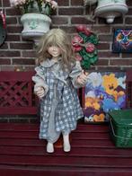 antieke porseleinen pop, Ophalen of Verzenden, Zo goed als nieuw, Pop