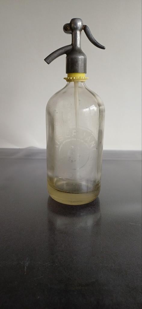 Vintage sifonfles / spuitwaterfles - Glas met metaal, Antiek en Kunst, Curiosa en Brocante, Ophalen of Verzenden
