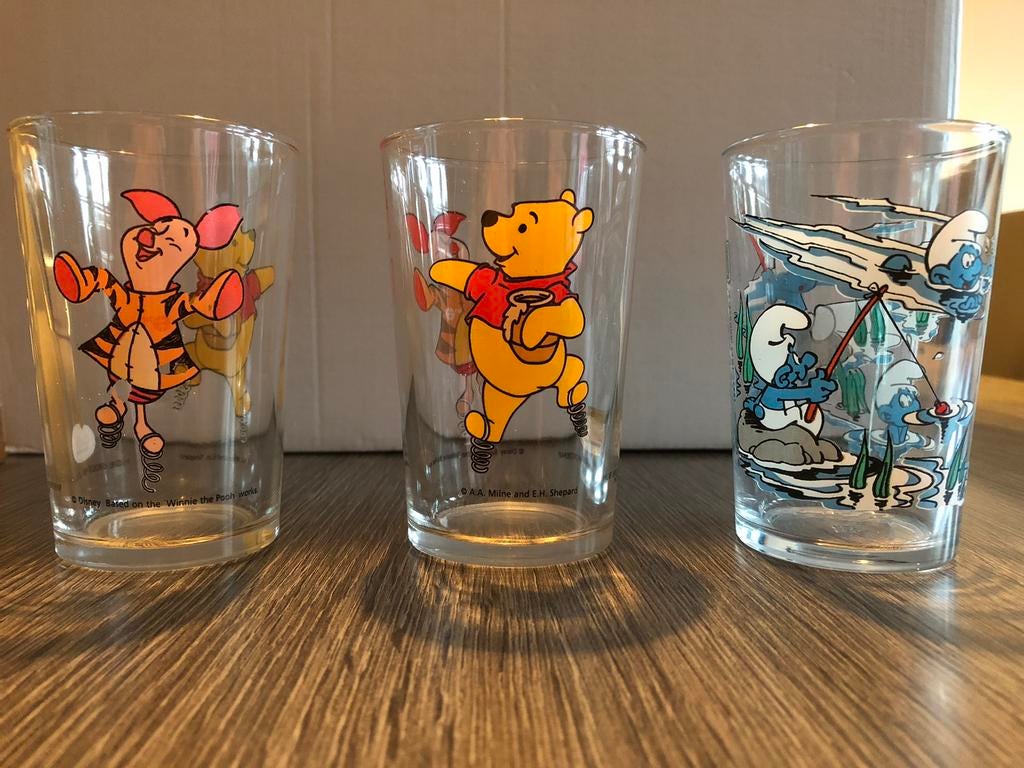 Glazen Disney en Smurfen, Ophalen of Verzenden, Winnie de Poeh of vrienden, Gebruikt, Servies