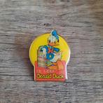 Pin broche button "Ik lees Donald Duck" Walt Disney, Ophalen of Verzenden, Donald Duck, Nieuw, Overige typen