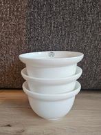 3 Riviera Maison porseleinen kommen  - Nieuw!, Huis en Inrichting, Keuken | Servies, Ophalen, Nieuw, Porselein, Kom(men)
