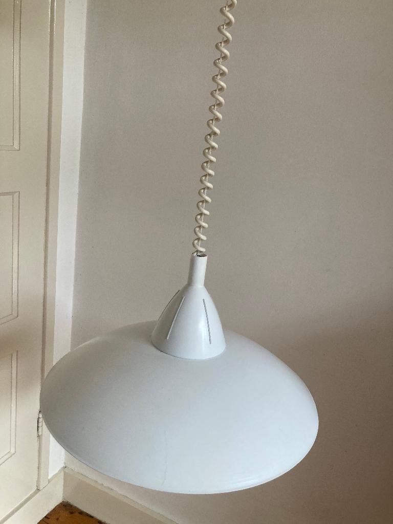 Vintage witte hanglamp met lang omlaag omhoog trekkoord, Huis en Inrichting, Ophalen of Verzenden, Gebruikt, Glas, 50 tot 75 cm