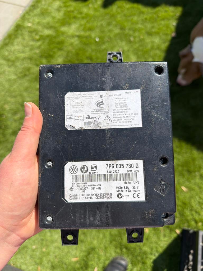 Bluetooth module VW Polo 6R - 7P6 035 730 G, Ophalen of Verzenden, Gebruikt, Volkswagen