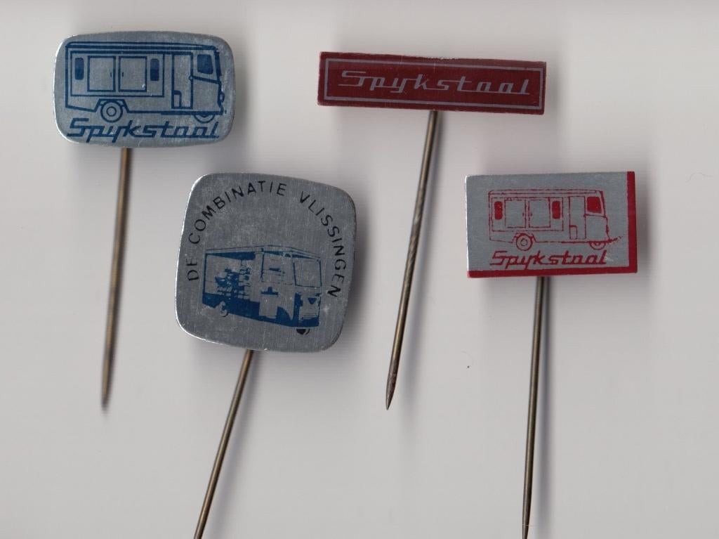 Spijkstaal Electrische Auto speldjes, Gebruikt, Niet vindbaar, Niet vindbaar, Speldje of Pin