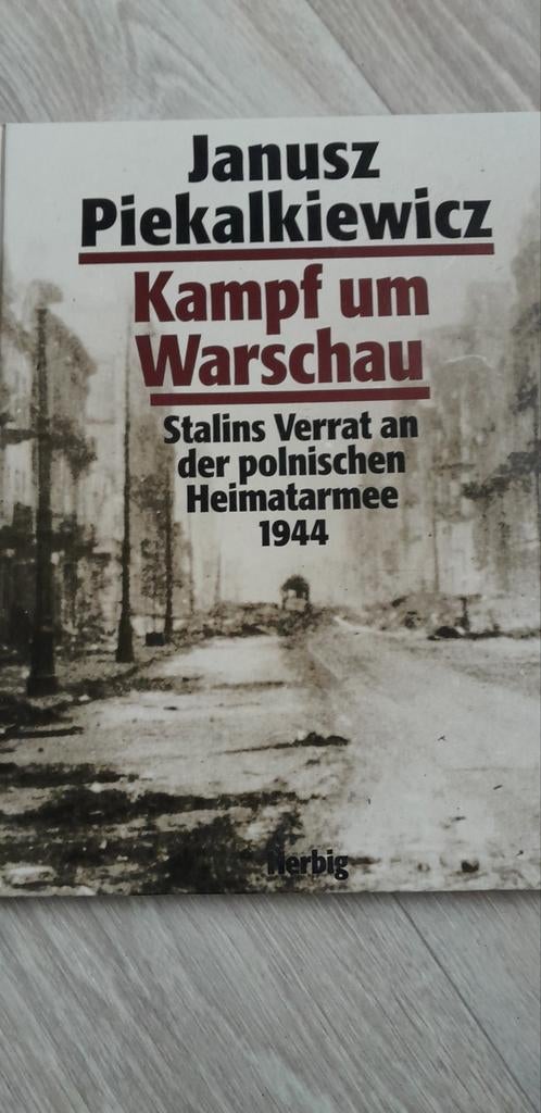 Kampf um Warschau, Boeken, Tweede Wereldoorlog, Janusz Piekalkiewicz, Ophalen of Verzenden, Zo goed als nieuw