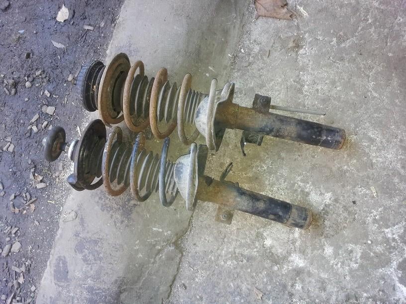 Set voorste schokbrekers Ford Ka 2002, Ophalen of Verzenden
