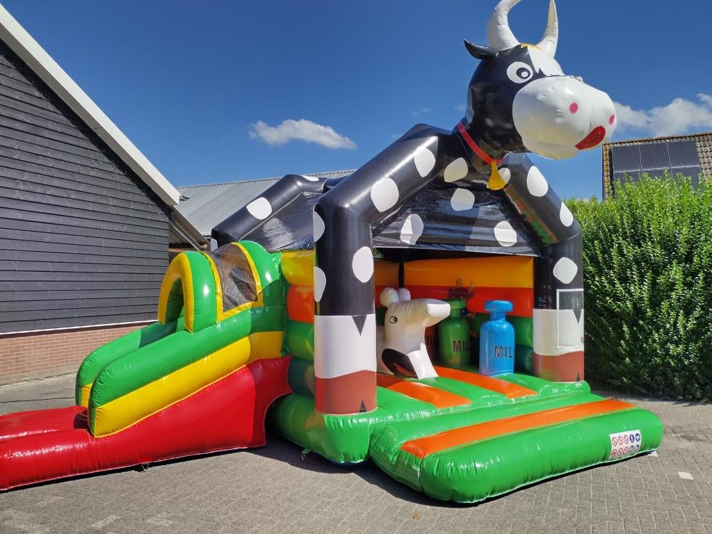 Springkussen te huur grote koe met glijbaan, Ophalen, Gebruikt, Overige