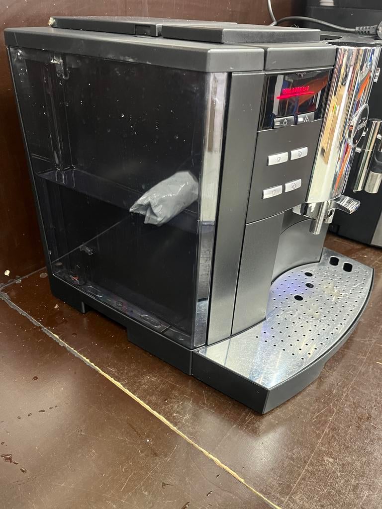 Jura Impressa S9 Classic Aroma+ koffiemachine, Witgoed en Apparatuur, Koffiezetapparaten, Afneembaar waterreservoir, Gebruikt