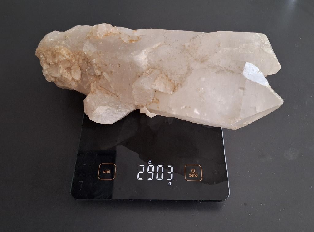 bergkristal 27cm 2,9kg ruw herkomst onbekend, Verzamelen, Mineralen en Fossielen, Ophalen of Verzenden, Mineraal
