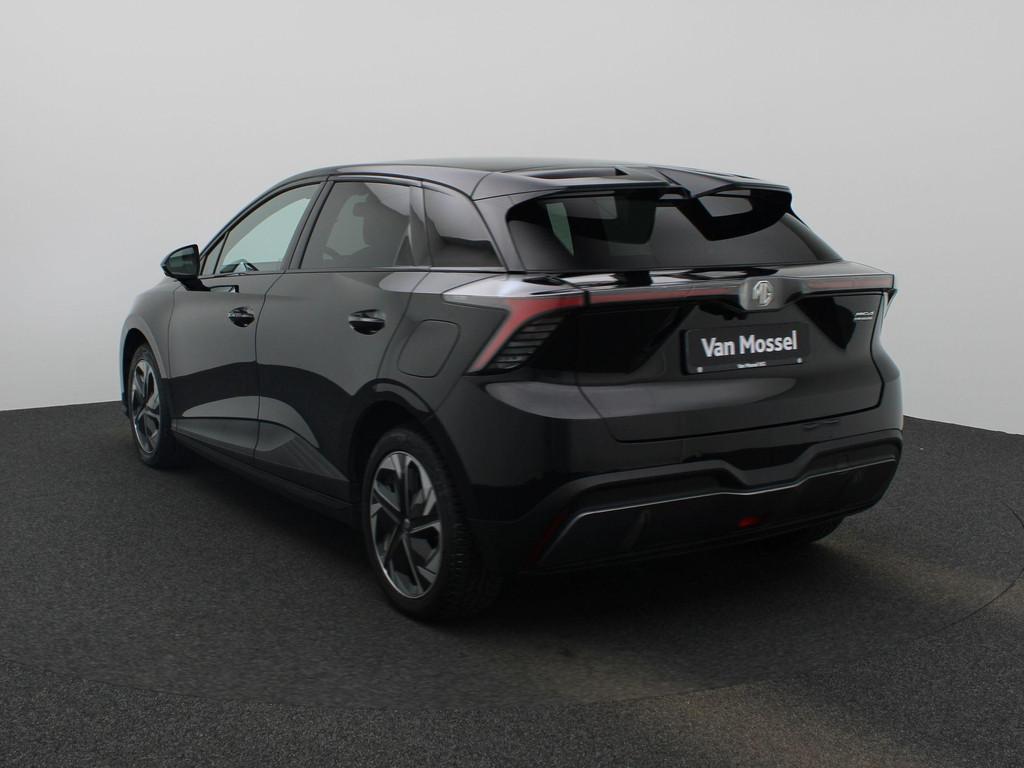 MG 4 Long Range 64kWh Luxury | Navi | 360 Camera | Led Kopla, Auto's, MG, Automaat, 12 maanden, 1675 kg, Zwart