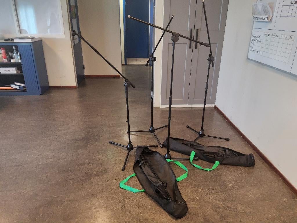 4 stuks Innox IVA 12 light microfoonstatief in tassen, Muziek en Instrumenten, Standaards, Ophalen, Zo goed als nieuw, Microfoon