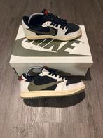 Nike air Jordan 1 low x Travis Scott olive, Wit, Overige typen, Ophalen of Verzenden, Zo goed als nieuw