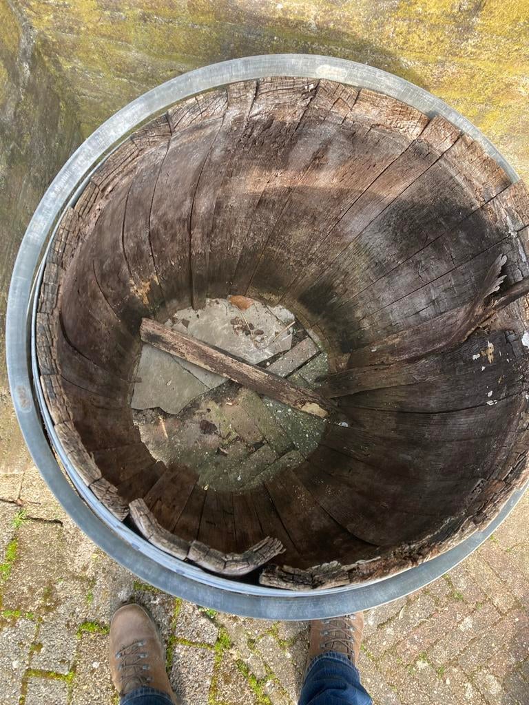 Wijn/Regen Vat met 6 stalen ringen en originele stop, Ophalen, Gebruikt