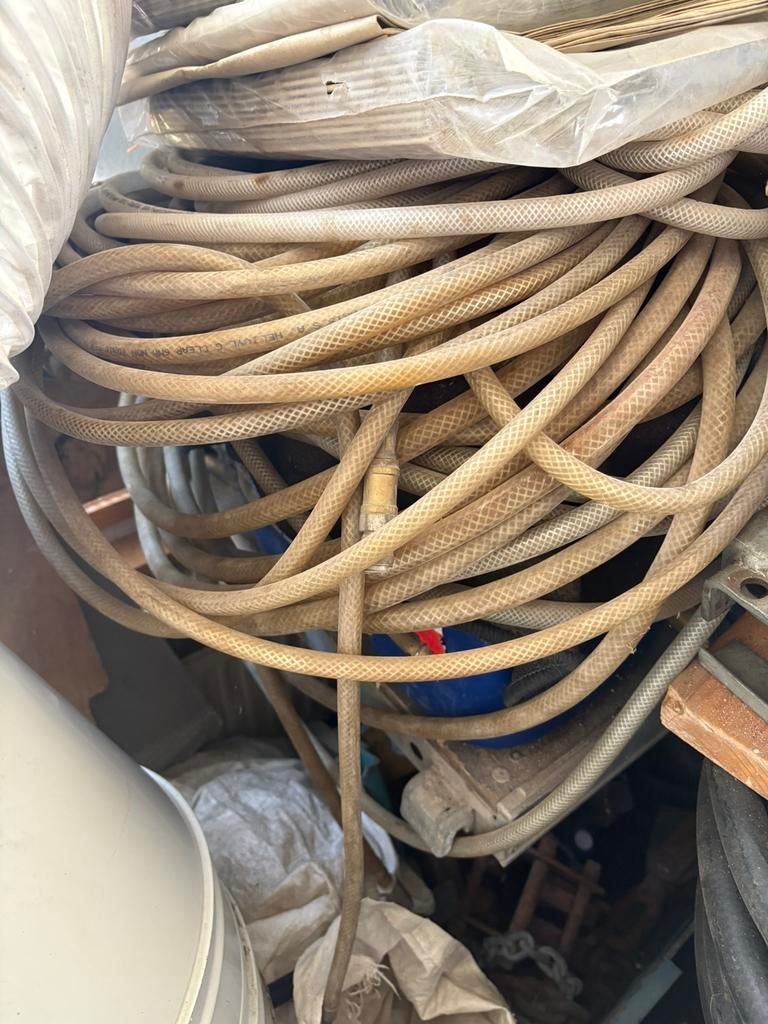 Perslucht slang(en), 100 liter of meer, Ophalen, Minder dan 200 liter/min