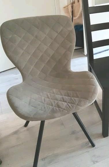 1 stoel Kwantum  + 1 kruk  ( nwprijs € 99, Huis en Inrichting, Stoelen, Ophalen, Gebruikt, Twee, Stof