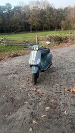 Vespa lx s, Ophalen, Zo goed als nieuw, Benzine, Vespa