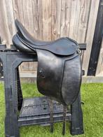 Euroriding dressuurzadel 17,5 inch, Dieren en Toebehoren, Paarden en Pony's | Zadels, Ophalen of Verzenden, Gebruikt, Dressuur
