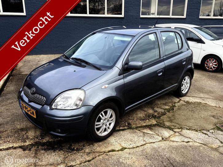 Toyota Yaris 1.3 VVT-i - 5 DEURS - AIRCO - APK 02-2027, Auto's, Toyota, Bedrijf, Te koop, Yaris, ABS, Airbags, Airconditioning