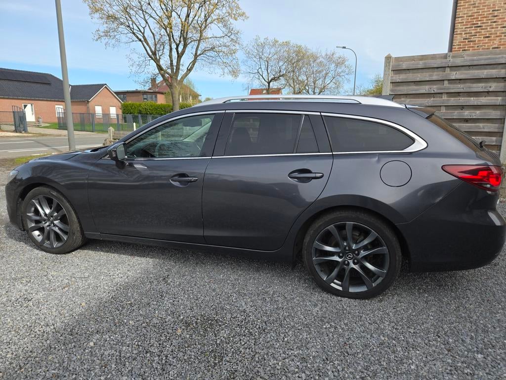 Mazda 6 full option EUR.6 Belg.doc, Automaat, 4 cilinders, Zwart, Leder