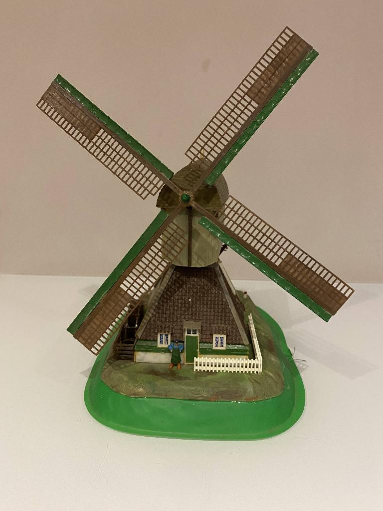 Faller B-231 windmolen met motor (598*3), Hobby en Vrije tijd, Modeltreinen | H0, Gebruikt, Brug, Tunnel of Gebouw, Gelijkstroom of Wisselstroom