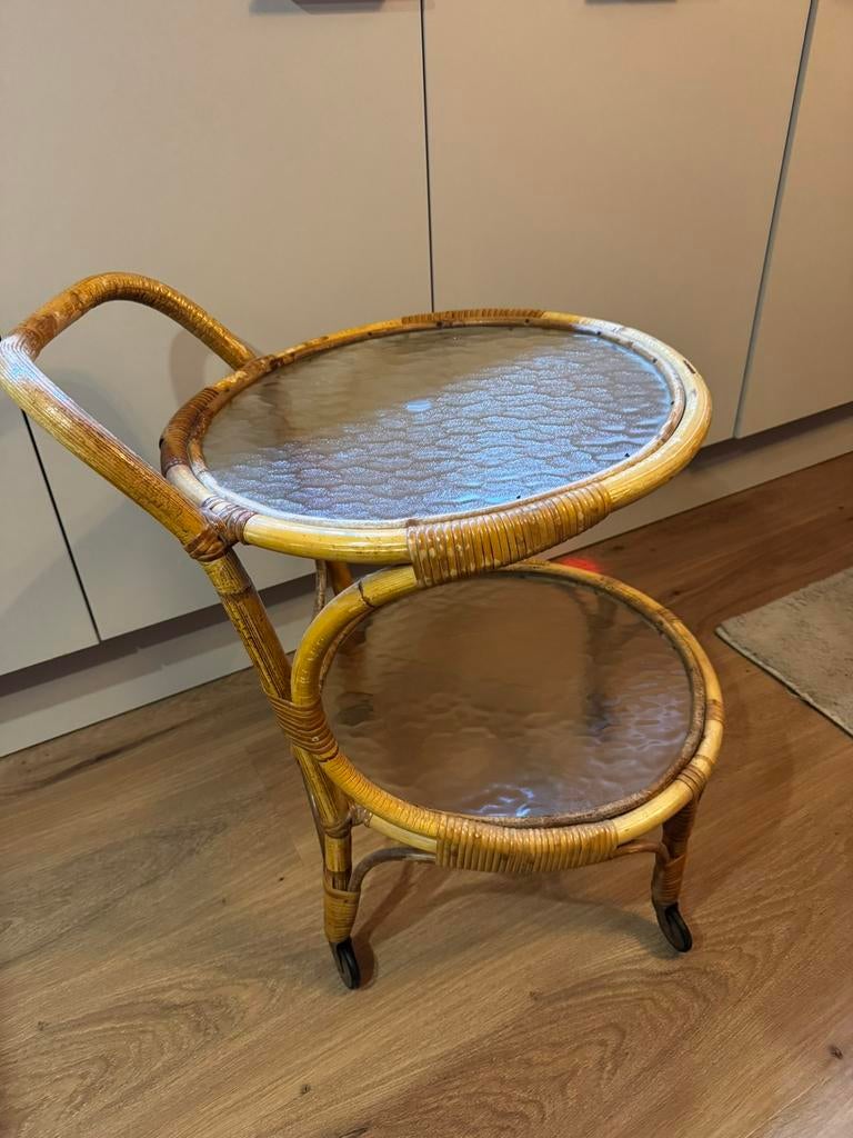 Vintage theewagen/barwagen, Minder dan 55 cm, Rond, Zo goed als nieuw, Ophalen