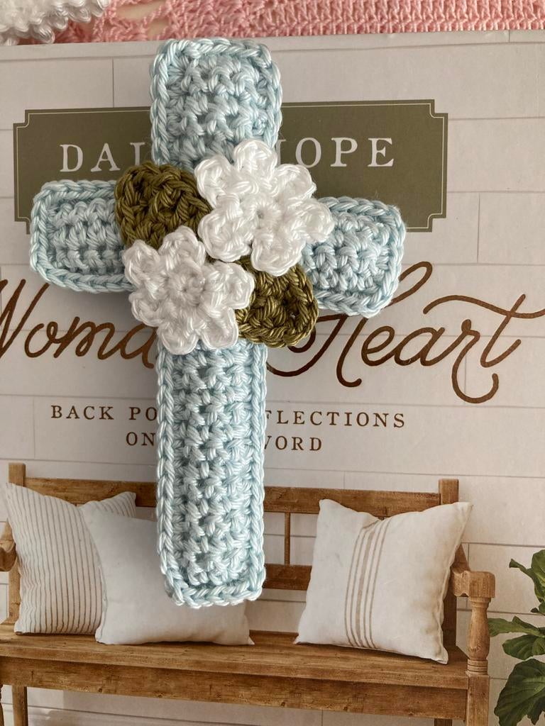 Uniek Gehaakt Kruisje - Handgemaakt Cadeau, Handgemaakt, Textiel, Nieuw, Meerkleurig