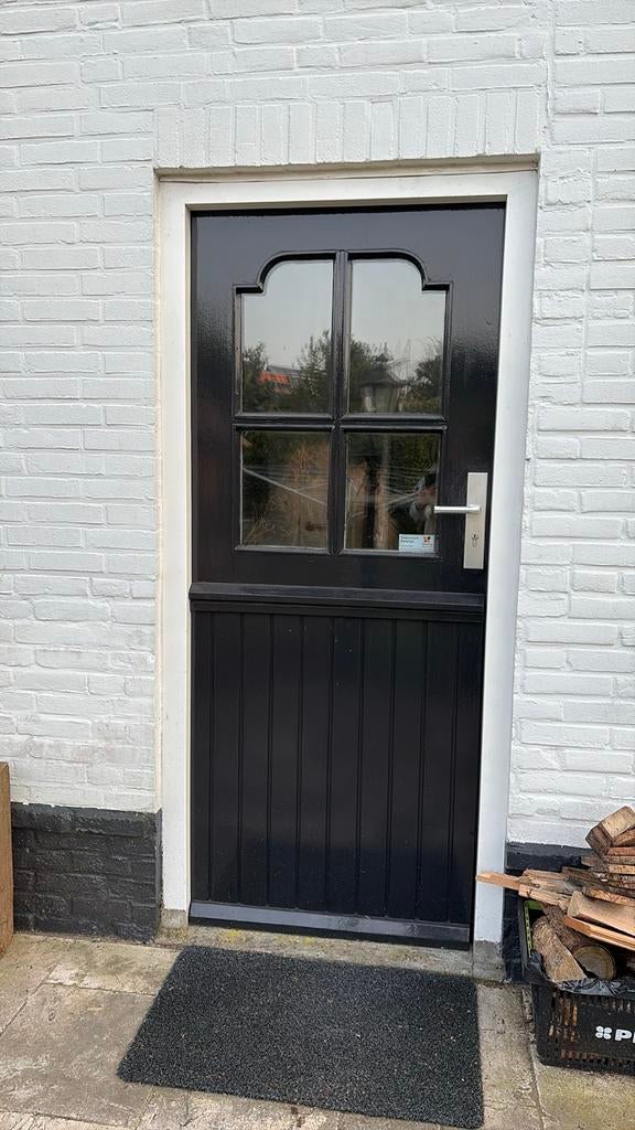 Buitendeur met glas en paneel, kleur zwart/wit, Gebruikt, Minder dan 80 cm, Ophalen of Verzenden, Buitendeur