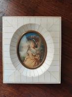 LIJSTJE IVOOR MET PORTRET, Antiek en Kunst, Ophalen of Verzenden