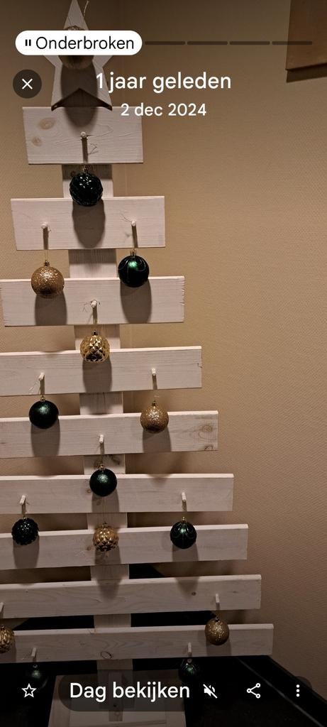 Houten Kerstboom met goud/groen kleurige kerstballen!, Huis en Inrichting, Ophalen