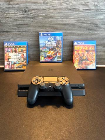 Ps4 met 1 controller en 3 games  beschikbaar voor biedingen