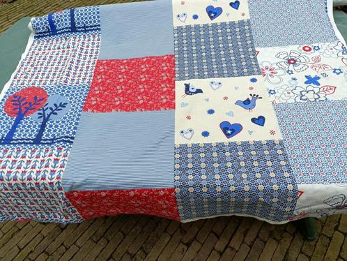 Stevig katoenen stof in rood, wit, blauw. Breed: 140 cm (R8), Hobby en Vrije tijd, Stoffen en Lappen, Nieuw, Katoen, 120 cm of meer