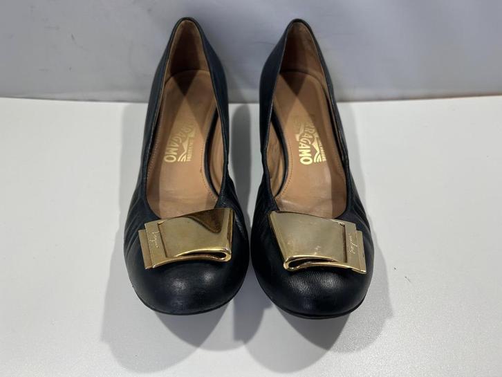 Salvatore Ferragamo, maat 39 schoenen met soepele zool, Kleding | Dames, Schoenen, Zo goed als nieuw, Ballerina's, Zwart, Verzenden