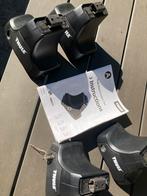 Thule Rapid System 754 voeten met slot, Auto diversen, Dakdragers, Ophalen, Zo goed als nieuw