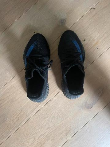 Adidas yeezy boost 350 dazzling blue beschikbaar voor biedingen