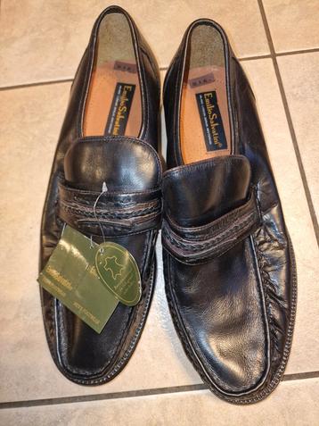 Leer schoenen  beschikbaar voor biedingen