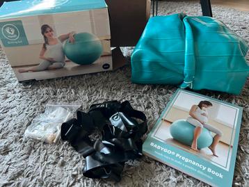 Zwangerschaps yogabal beschikbaar voor biedingen