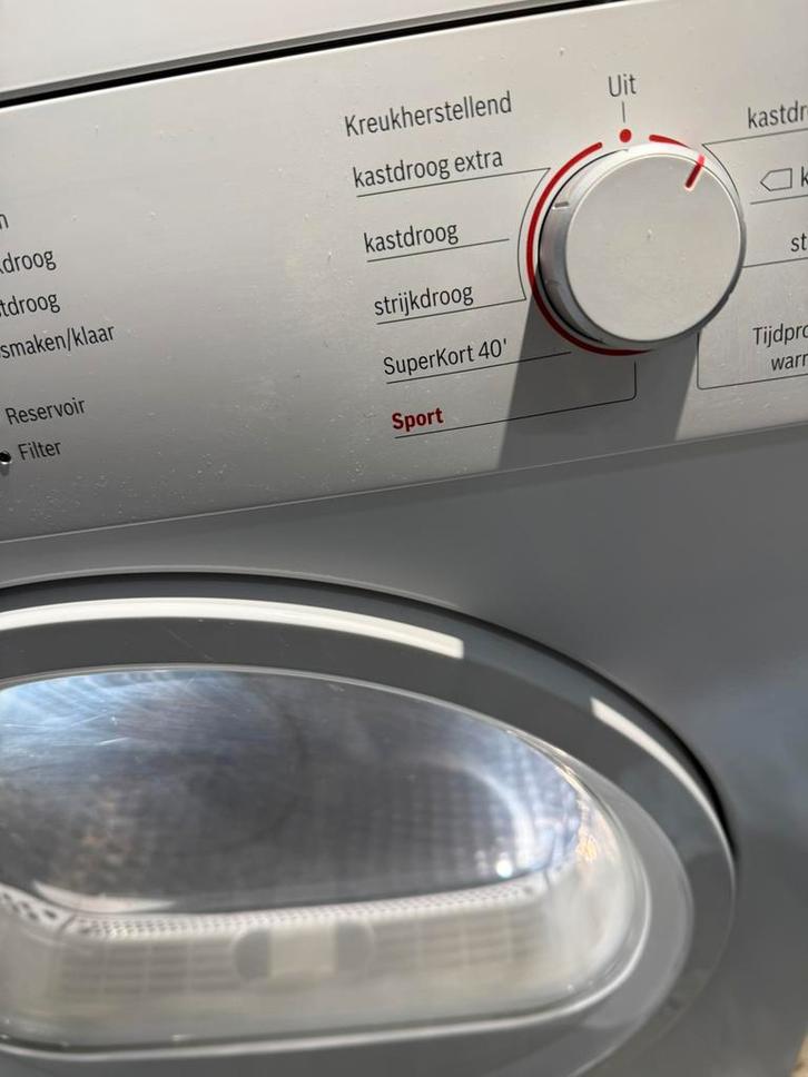 Bosch serie 4  CondensWasdroger Izgs, Witgoed en Apparatuur, Wasdrogers, Zo goed als nieuw, Condens, Voorlader, 6 tot 8 kg, Minder dan 85 cm
