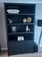 Zen Lifestyle Boekenkast kleur zwart in nette staat, Ophalen, Met deur(en), 100 tot 150 cm, 200 cm of meer